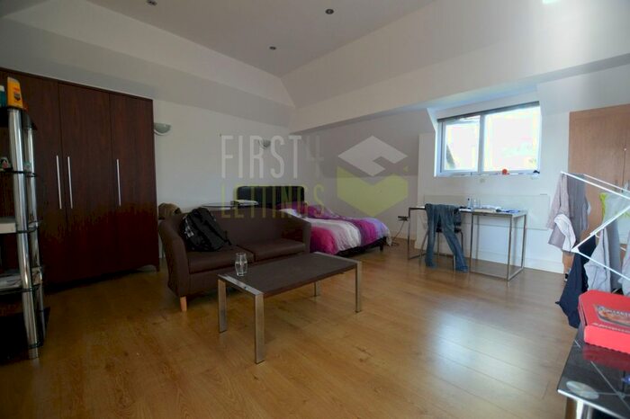 1 Bedroom Studio To Rent In St. James Road, Leicester, LE2