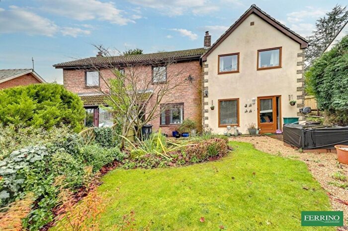 5 Bedroom Detached House For Sale In (with Bed Guest Suite), Staunton, Coleford, Gloucestershire., GL16