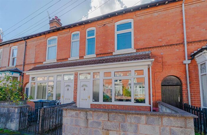 3 Bedroom Terraced House For Sale In Highbury Road, Kings Heath, Birmingham, B14