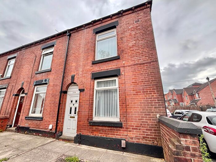 2 Bedroom Terraced House To Rent In Fields New Road, Oldham, OL9