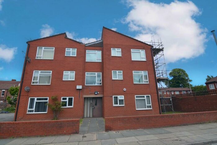1 Bedroom Flat To Rent In St Peters Road, Rock Ferry, CH42