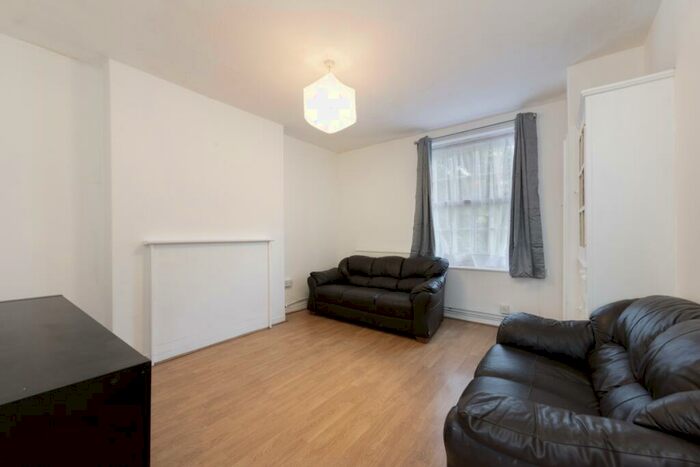 1 Bedroom Apartment To Rent In Edgar Road London, E3