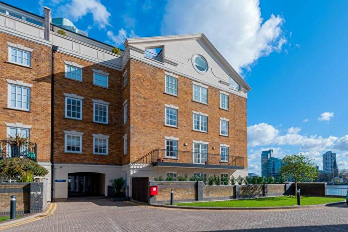 3 Bedroom Flat To Rent In Admiral Square, Chelsea Harbour, SW10