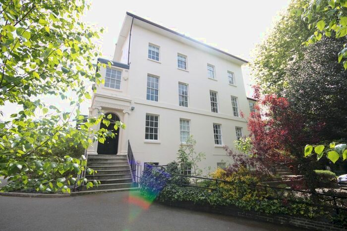 4 Bedroom Flat To Rent In Cresswell Park, London, SE3