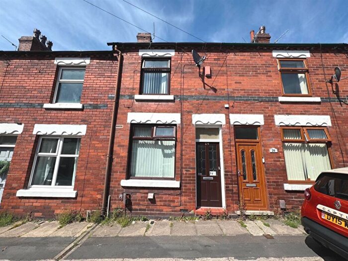 2 Bedroom Terraced House For Sale In Lockwood Street, Stoke-On-Trent, ST2