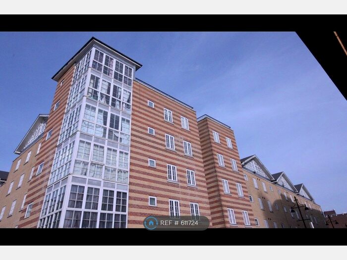 2 Bedroom Flat To Rent In Malt House Place, Romford, RM1