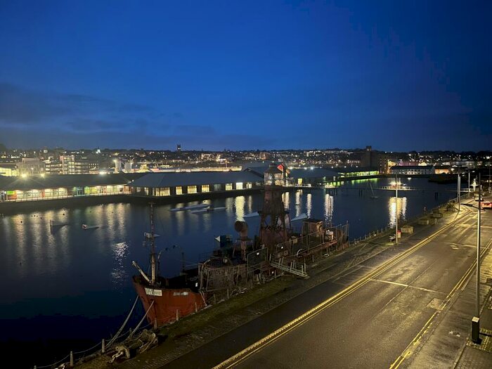 2 Bedroom Flat To Rent In Panmure Court, Dundee, DD1