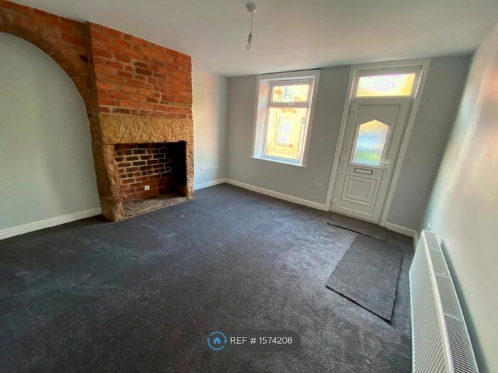 2 Bedroom Terraced House To Rent In Wade Street, Barnsley, S75