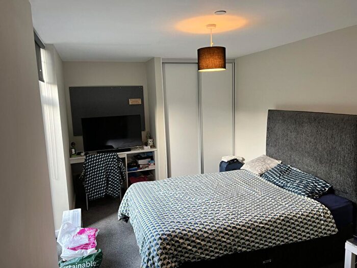 5 Bedroom Town House To Rent In Sudbury Street, Sheffield, S3