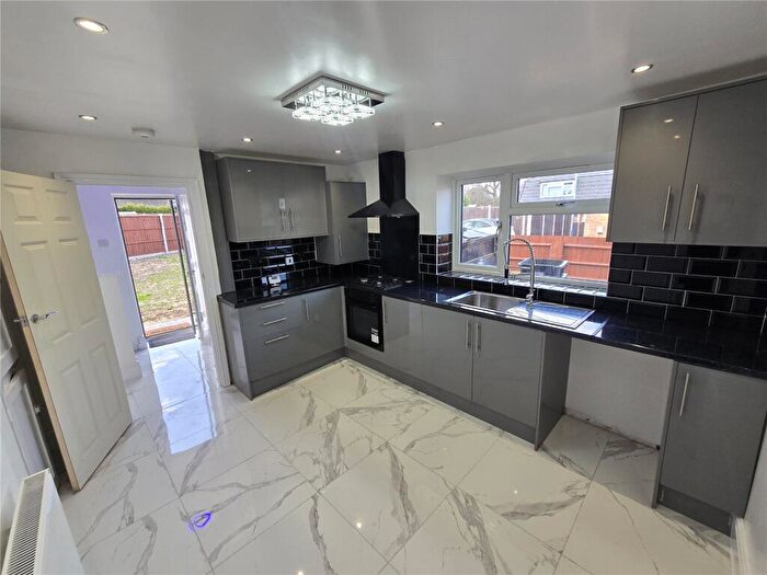 3 Bedroom House To Rent In Shaftesbury Avenue, CV6