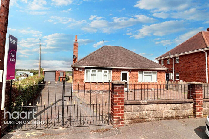 2 Bedroom Detached Bungalow For Sale In Tower Road, Swadlincote, DE11