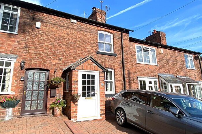 2 Bedroom Terraced House To Rent In Old Chester Road, Helsby, Frodsham, WA6