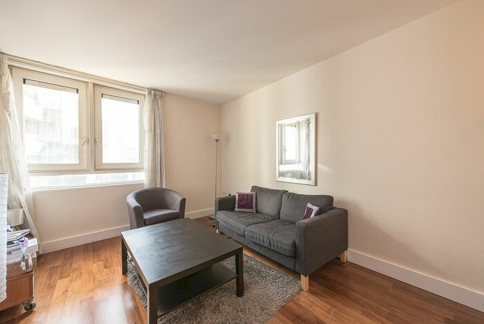 1 Bedroom Flat To Rent In Praed Street, London, W2
