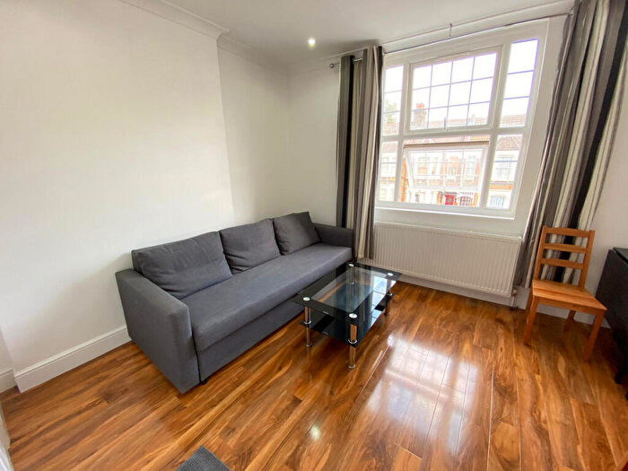 Studio To Rent In Rucklidge Avenue, London, NW10