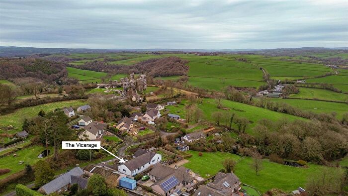 5 Bedroom Bungalow For Sale In The Vicarage, Rock Lane, Llawhaden, SA67