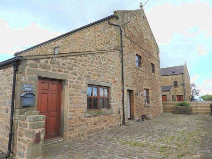 4 Bedroom Barn Conversion To Rent In Fenton Barn, Clitheroe, PR3