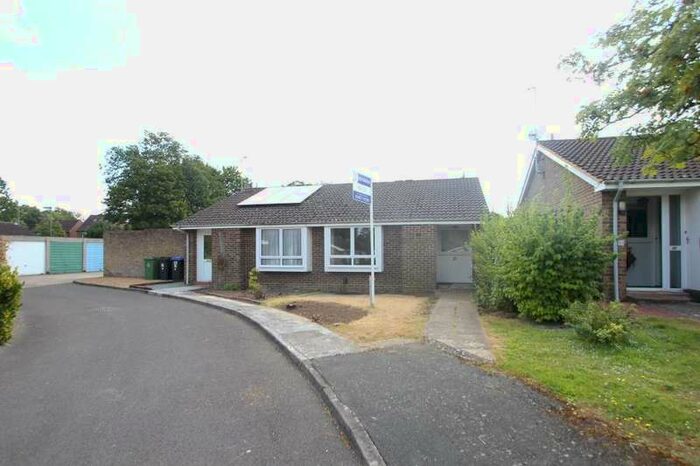 2 Bedroom Bungalow To Rent In Goldsworth Park, GU21