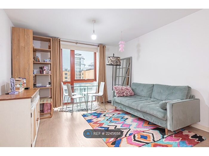 1 Bedroom Flat To Rent In Homerton Street, Cambridge, CB2