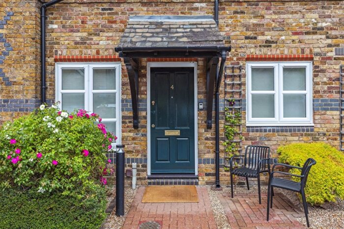 1 Bedroom Maisonette To Rent In Alexandra Road, Windsor, SL4