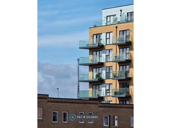 2 Bedroom Flat To Rent In Mill Pond Road, Dartford, DA1