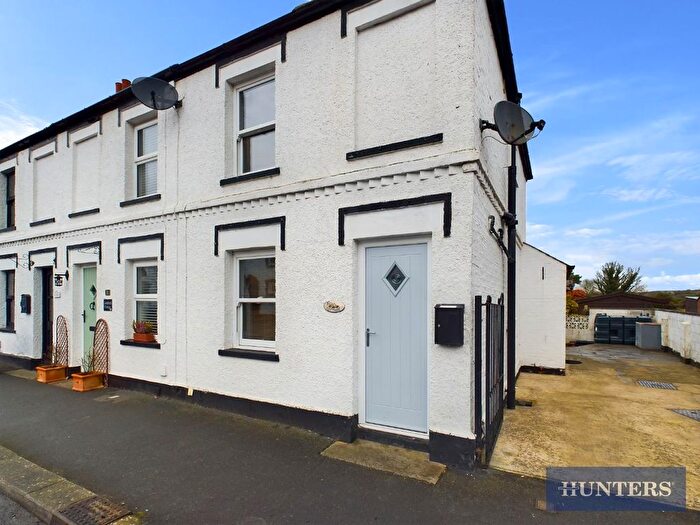 2 Bedroom Cottage For Sale In Cooks Row, Muston, Filey, YO14