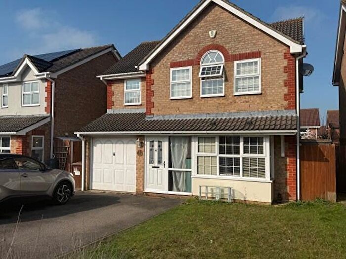 4 Bedroom Detached House To Rent In Bedgebury Close, Rochester, ME1