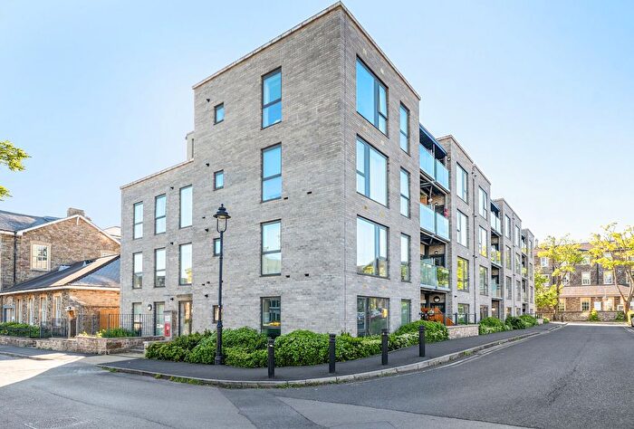 2 Bedroom Flat For Sale In Greystone Place, College Road, BS7