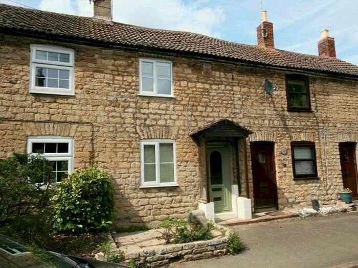2 Bedroom Cottage To Rent In Broadwheel Road, Helpston, Peterborough, PE6