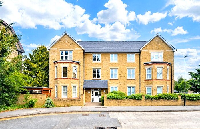 2 Bedroom Flat For Sale In Flat, Beulah Hill, London, SE19