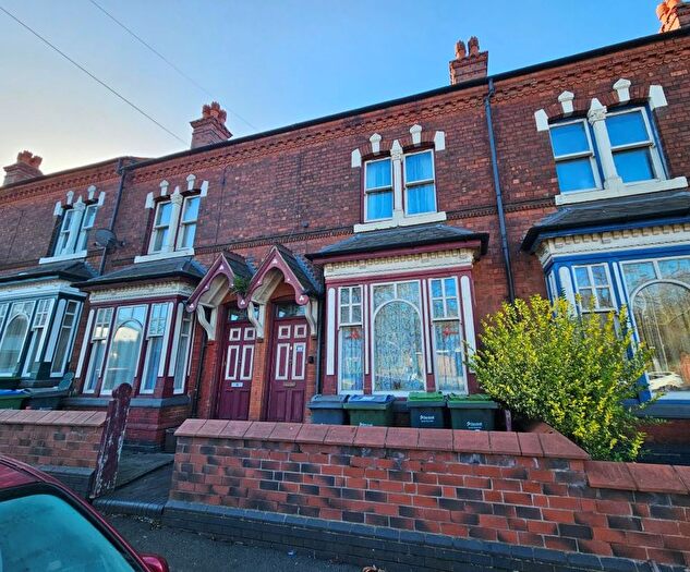 3 Bedroom Terraced House For Sale In Bearwood Road, Smethwick, West Midlands, B66
