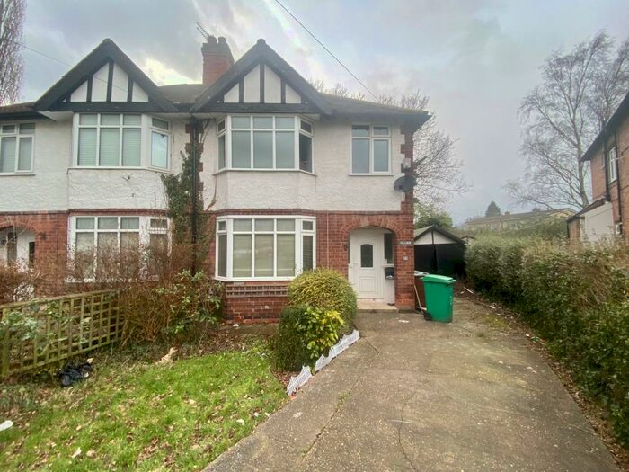 3 Bedroom House To Rent In Sandringham Crescent, Wollaton, NG8