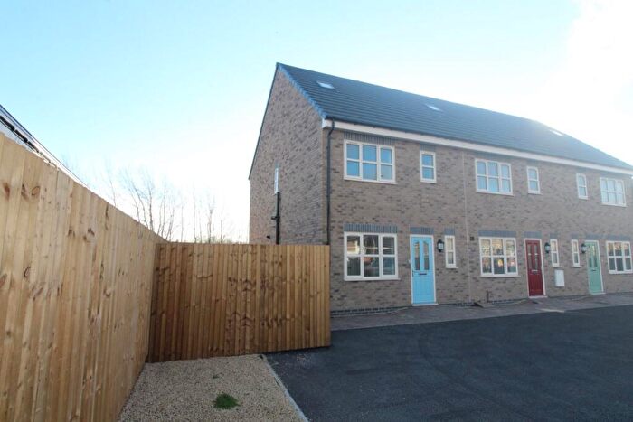 3 Bedroom End Of Terrace House To Rent In Doncaster Road, Askern, Doncaster, South Yorkshire, DN6