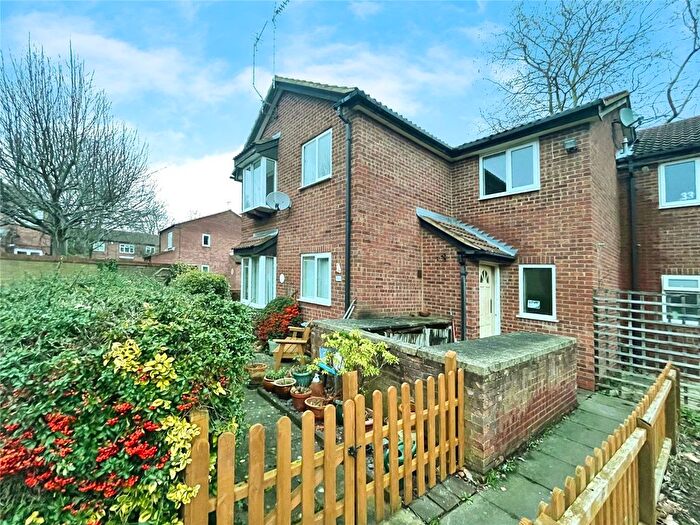 1 Bedroom Flat For Sale In Shaws Green, Derby, Derbyshire, DE22