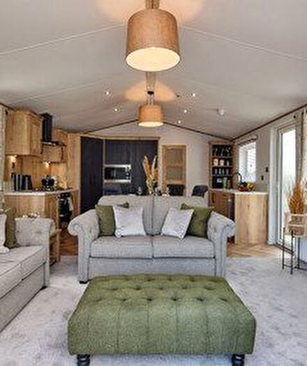 2 Bedroom Mobile/park Home For Sale In Links Avenue, Powfoot, Annan, DG12