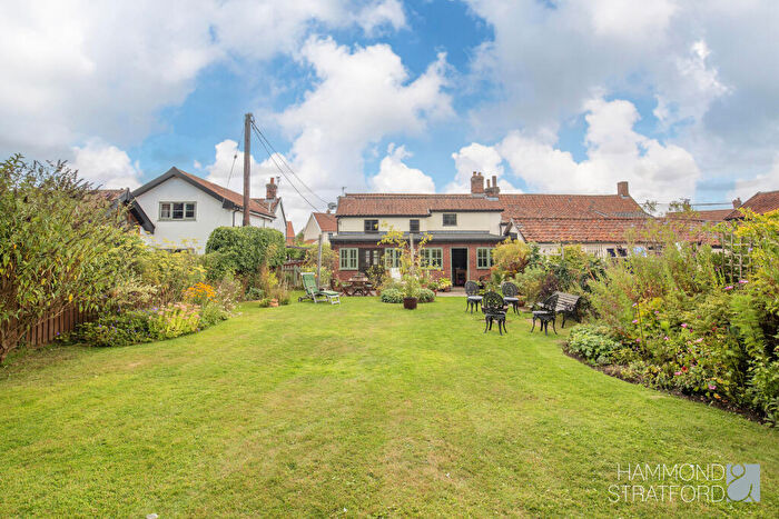 3 Bedroom Semi-Detached House For Sale In Long Stratton Road, Forncett St Peter, NR16