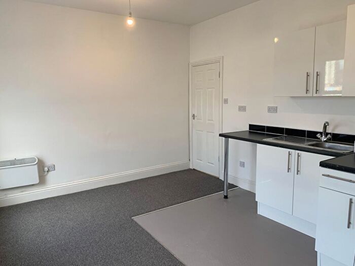 2 Bedroom Block Of Apartments For Sale In Stanley Road, Kirkdale, L5