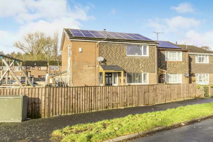 4 Bedroom End Of Terrace House For Sale In Gowy Court, Ellesmere Port, CH66