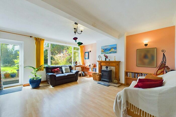4 Bedroom Detached House For Sale In Osmaston Road, Stourbridge, DY8