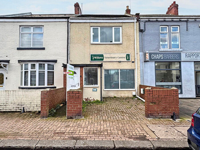 2 Bedroom Maisonette For Sale In East View, Boldon Colliery, Tyne And Wear, NE35