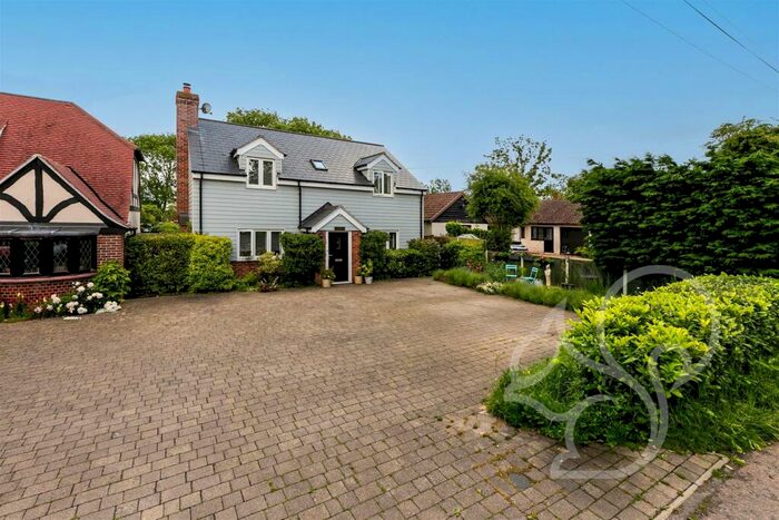 4 Bedroom House For Sale In Ivy Lane, East Mersea, CO5