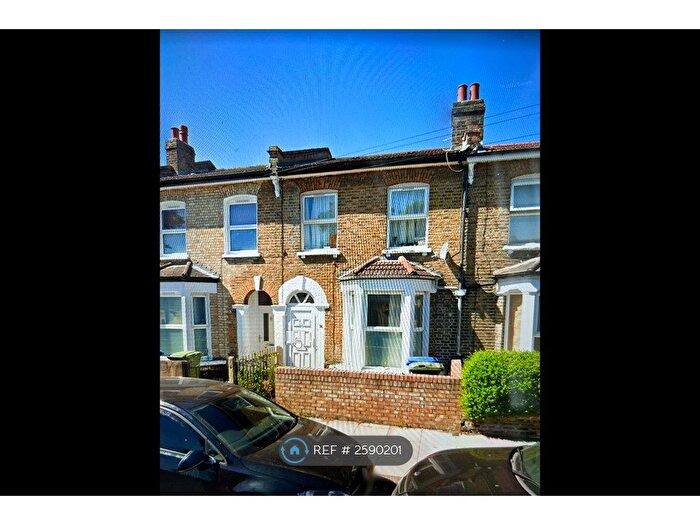 4 Bedroom Terraced House To Rent In Stanbury Road, London, SE15