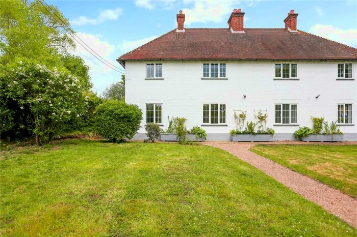 3 Bedroom Semi-Detached House To Rent In Hamptworth, Salisbury, Wiltshire, SP5
