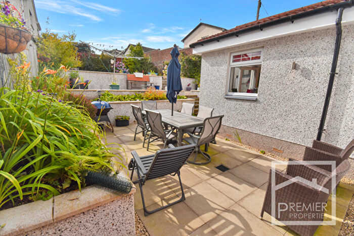 2 Bedroom Detached Bungalow For Sale In Clydeview Road, Bothwell, G71