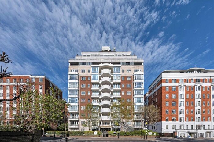 2 Bedroom Apartment For Sale In Abbey Road, St John's Wood, London, NW8
