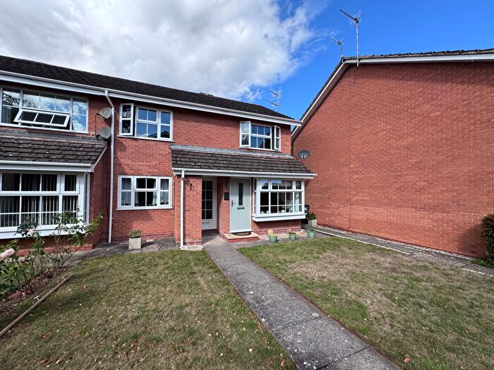 2 Bedroom Maisonette To Rent In New Street, Stratford-Upon-Avon, CV37