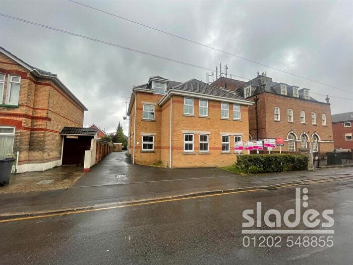 2 Bedroom Flat To Rent In Wycliffe Road, Winton, Bournemouth, BH9