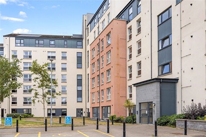 2 Bedroom Flat For Sale In Ocean Apartments, - Park Road, Aberdeen, AB24