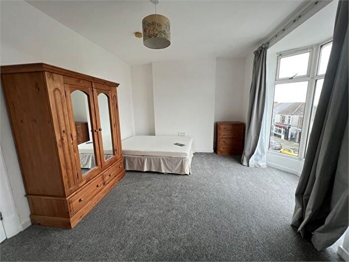 4 Bedroom Terraced House To Rent In Eversley Road, Sketty, Swansea, SA2