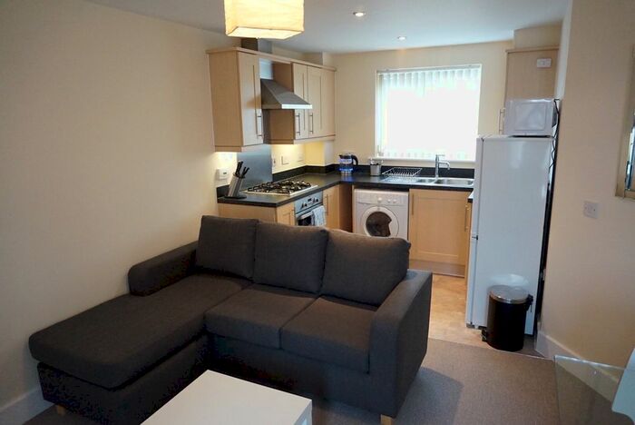 1 Bedroom Flat To Rent In Corbel Way, Monton, M30