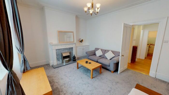 1 Bedroom Flat To Rent In Esslemont Avenue, Rosemount, Aberdeen, AB25